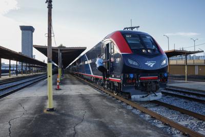 NO.amtrakmardigras.081725.22.jpg