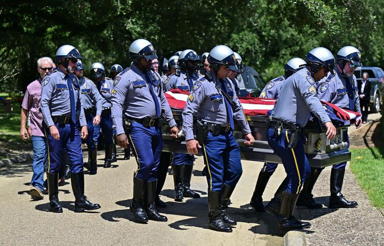 BR.eisworthfuneral.081725 HS 1558.JPG